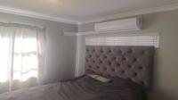 Bed Room 2 of property in Rua Vista