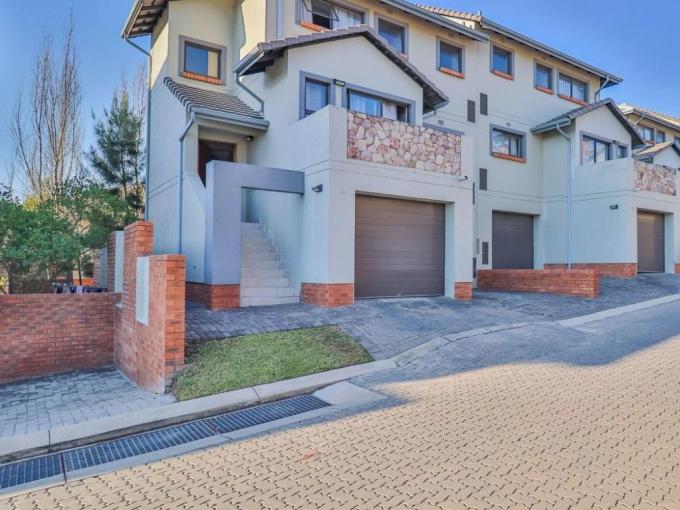 3 Bedroom Apartment for Sale For Sale in Kyalami Hills - MR689819