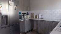Kitchen - 33 square meters of property in Celtisdal