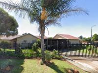 3 Bedroom 2 Bathroom House for Sale for sale in Verwoerdpark