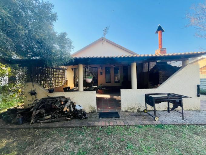 3 Bedroom House for Sale For Sale in Brackenhurst - MR689840