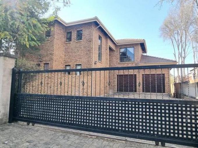 5 Bedroom House for Sale For Sale in Amberfield - MR689863