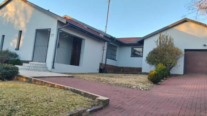 4 Bedroom Freehold Residence for Sale For Sale in Secunda - Private Sale - MR689883