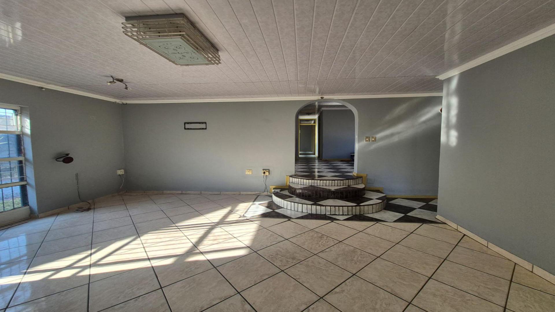 Lounges of property in Secunda