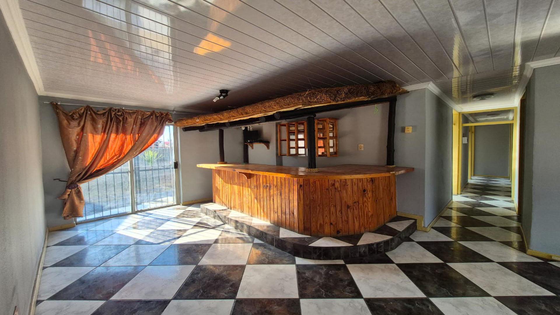 Entertainment of property in Secunda