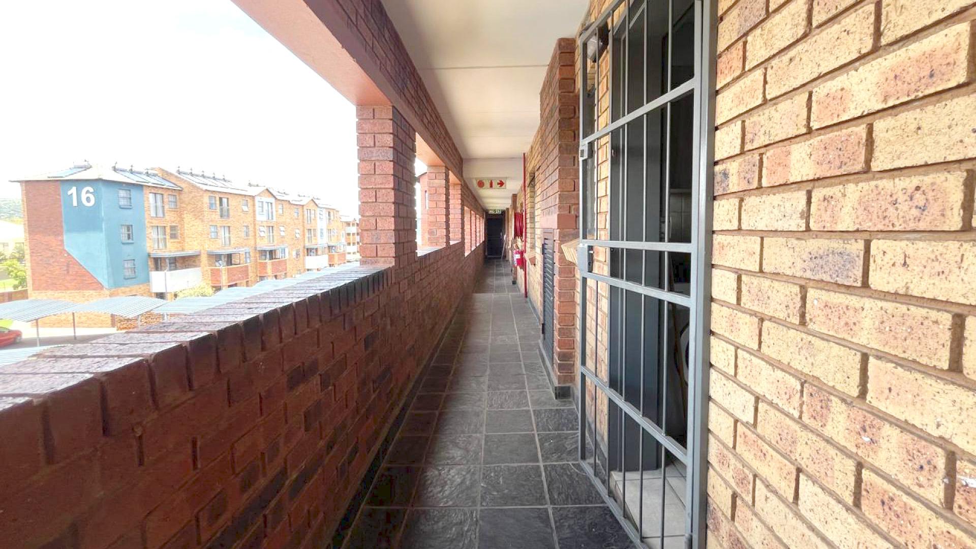 Front View of property in Montana