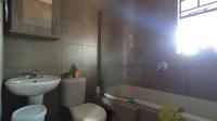 Bathroom 1 - 6 square meters of property in Montana