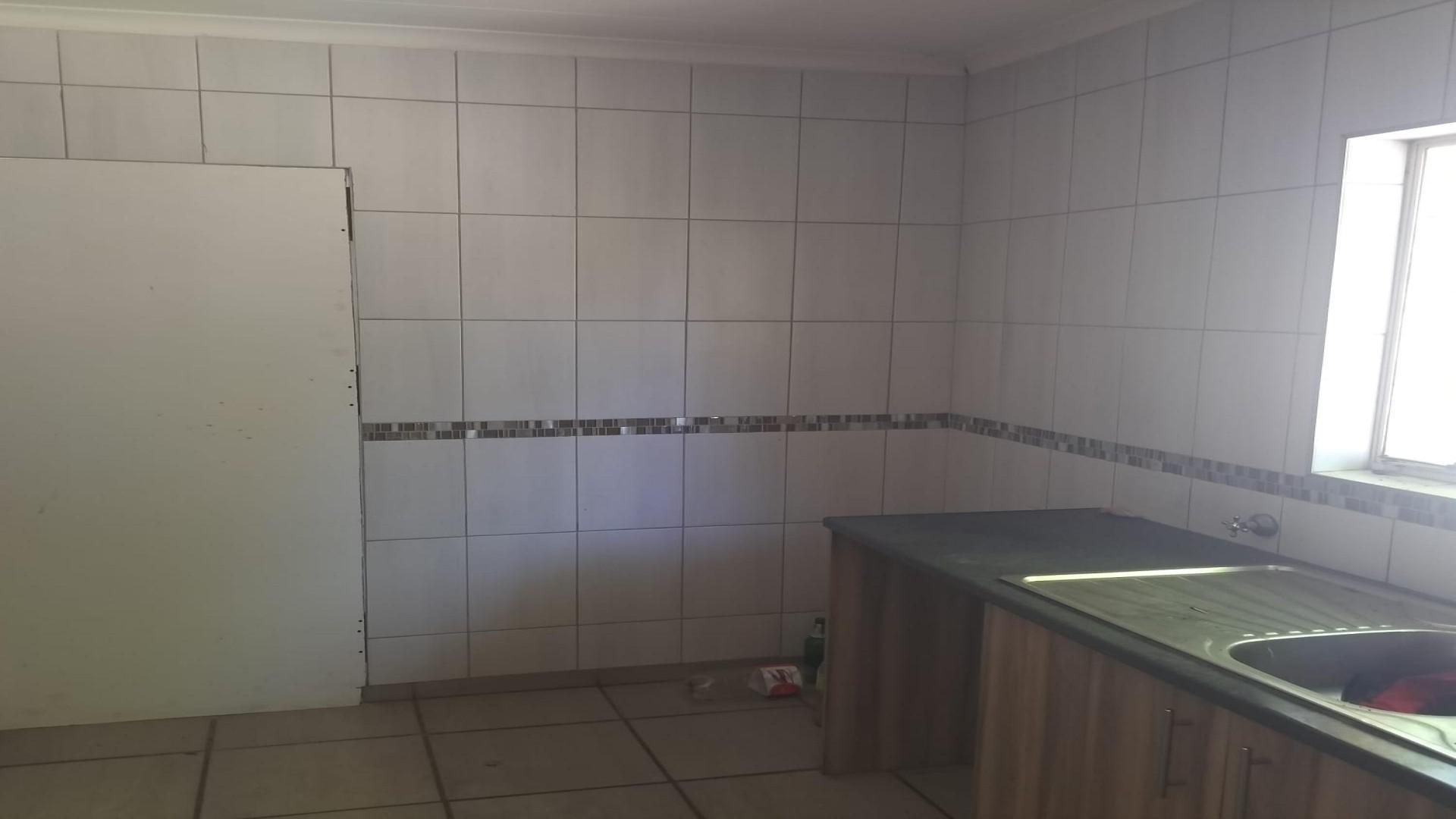 Kitchen of property in Sasolburg
