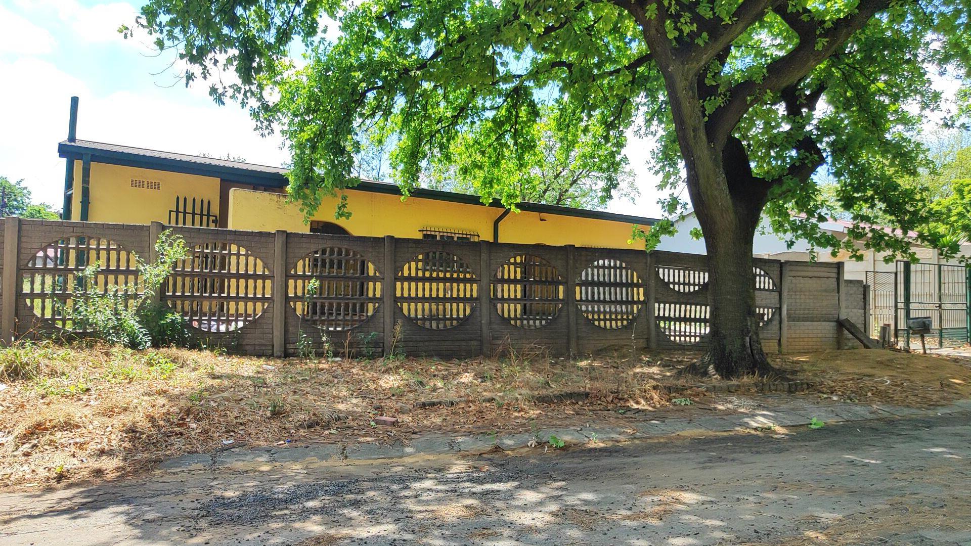 Front View of property in Sasolburg