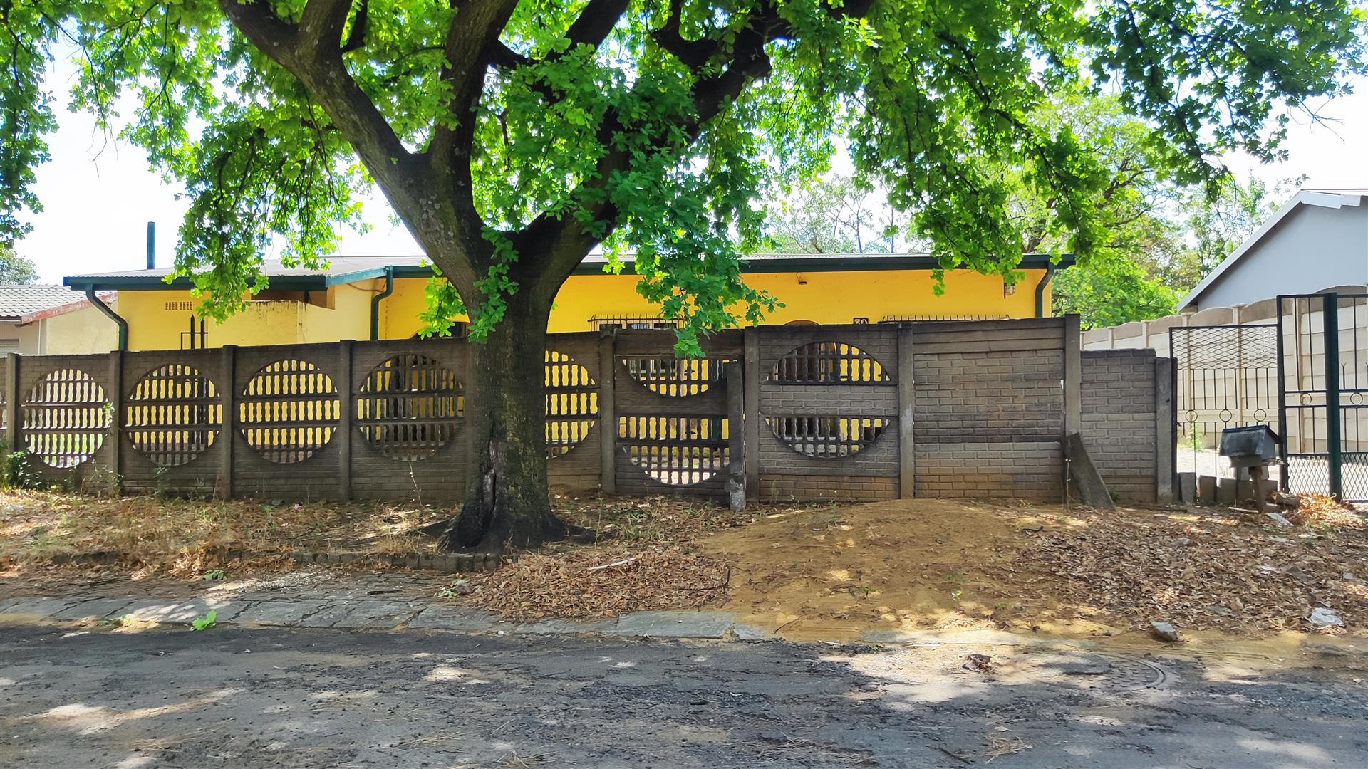 Front View of property in Sasolburg