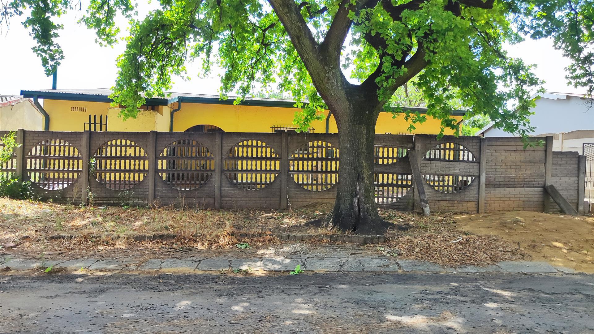 Front View of property in Sasolburg