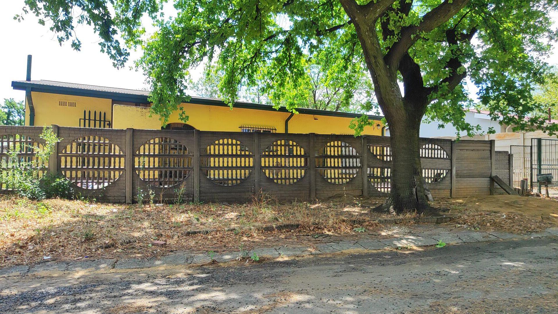 Front View of property in Sasolburg