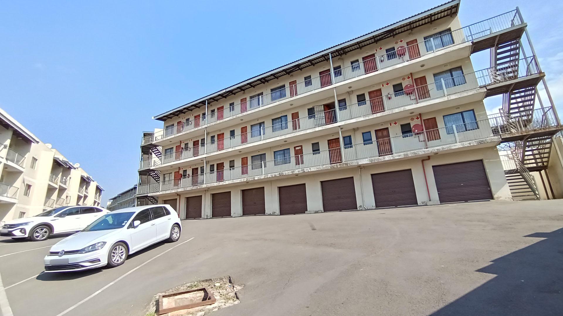 Front View of property in Newlands East