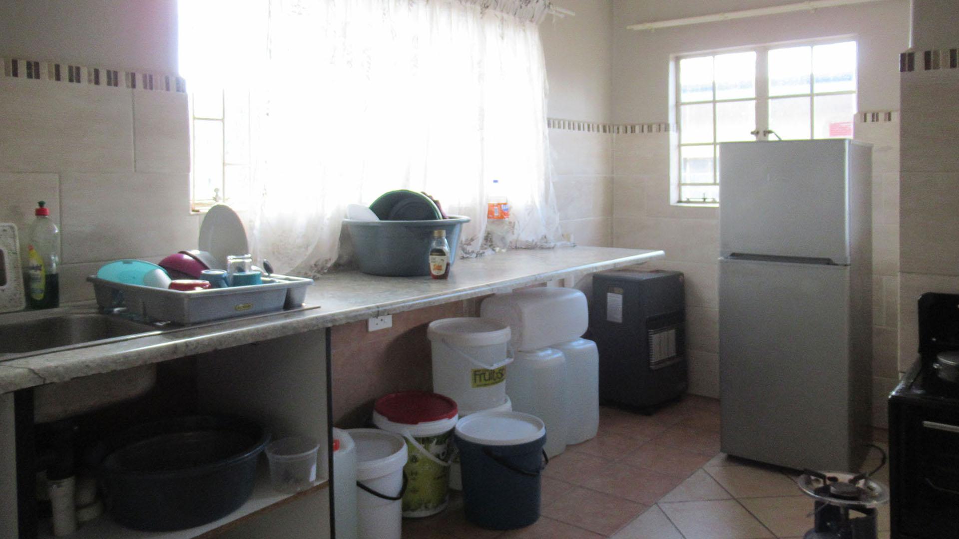 Scullery - 7 square meters of property in Kenilworth - JHB