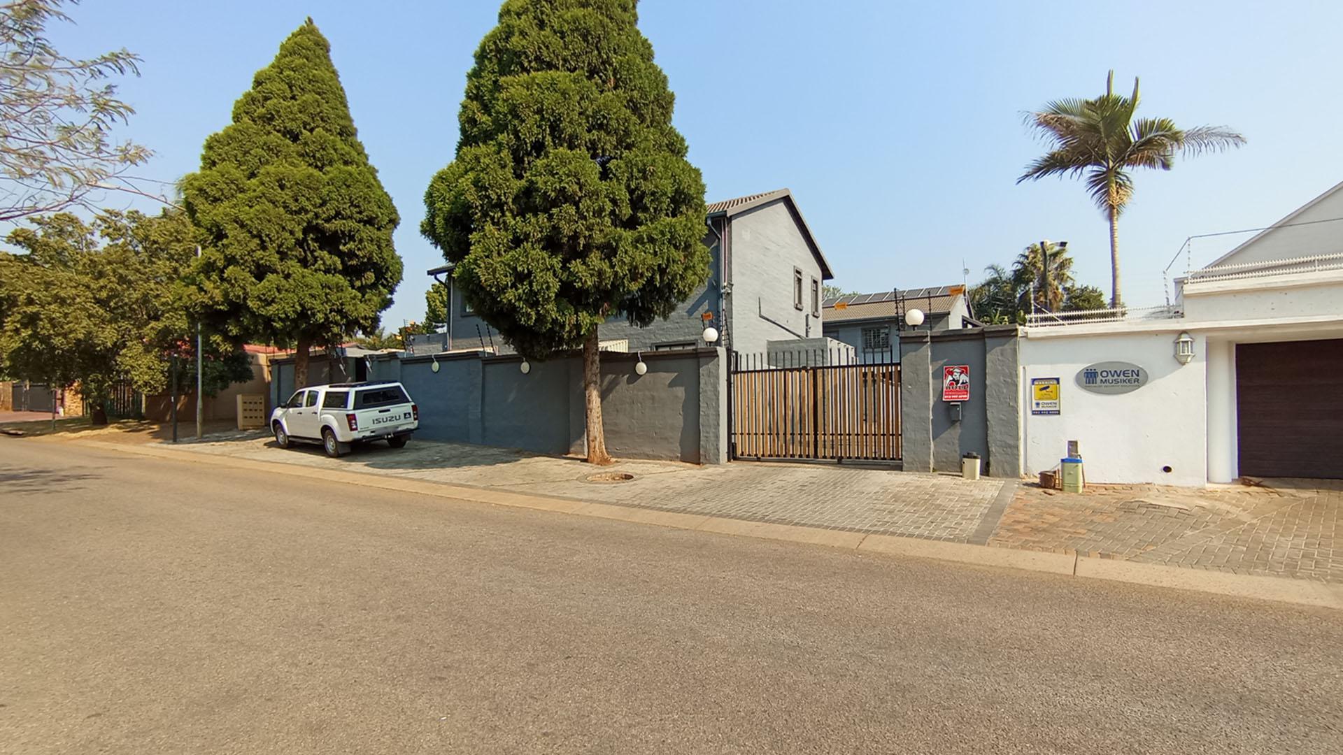 Front View of property in Newlands