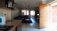 Kitchen - 10 square meters of property in Andeon
