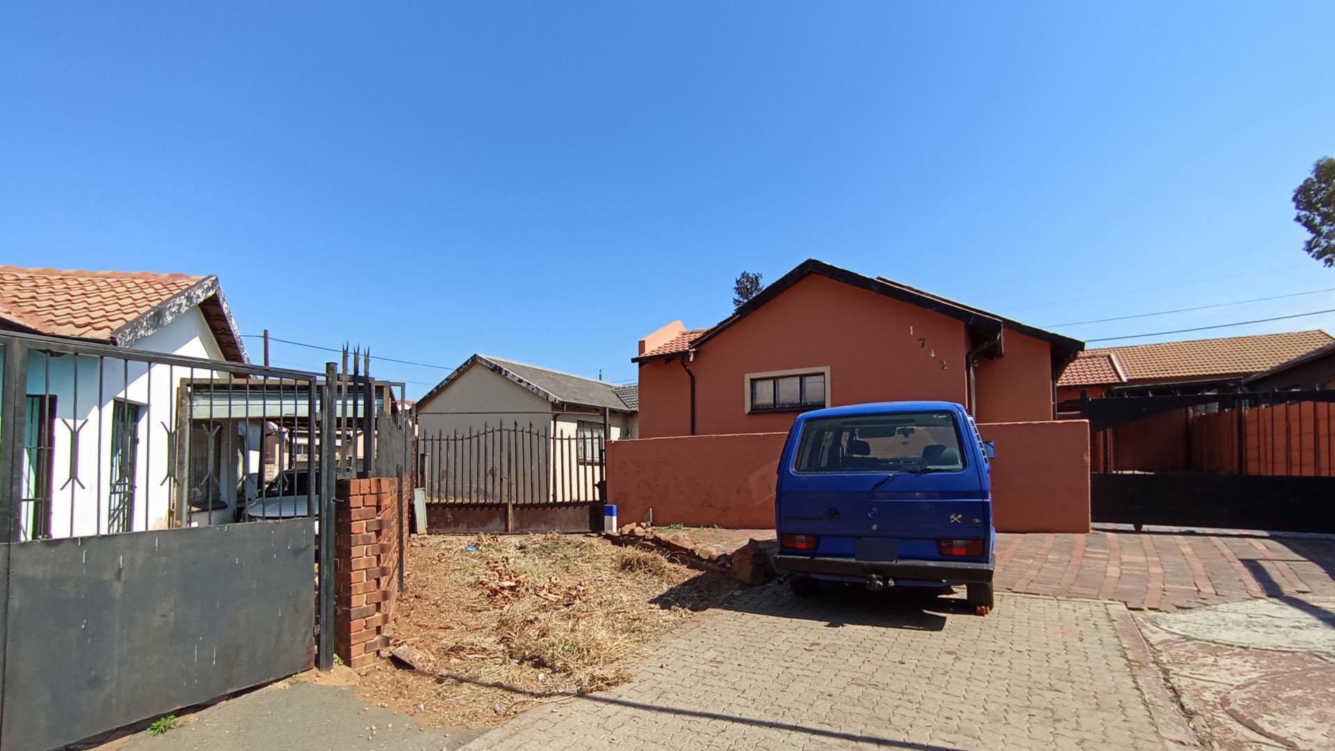 Front View of property in Riverlea - JHB