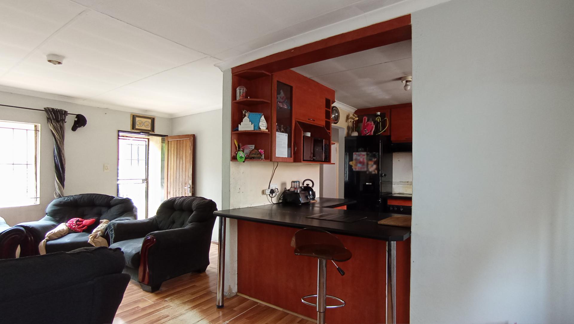 Dining Room - 8 square meters of property in Riverlea - JHB