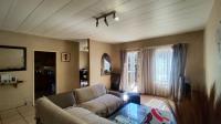 Lounges - 29 square meters of property in Birch Acres