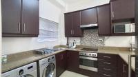 Kitchen - 8 square meters of property in Umhlanga Ridge