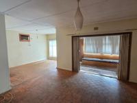  of property in Oudtshoorn