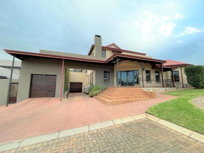 4 Bedroom House for Sale For Sale in Heritage Hill - MR689947