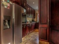  of property in Everton 
