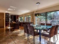  of property in Everton 