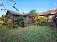  of property in Geelhoutpark