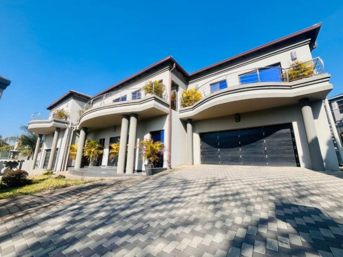 7 Bedroom House for Sale For Sale in Meyersdal - MR690018