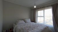Bed Room 1 - 11 square meters of property in Linbro Park A.H.