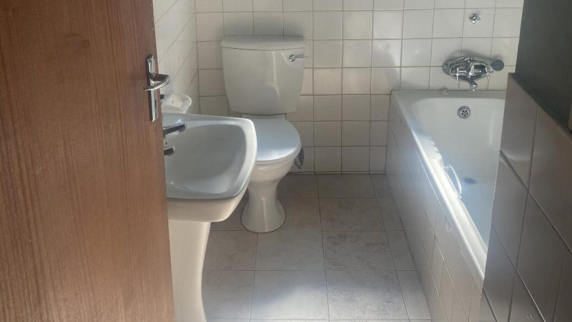 Bathroom 1 of property in Kuruman