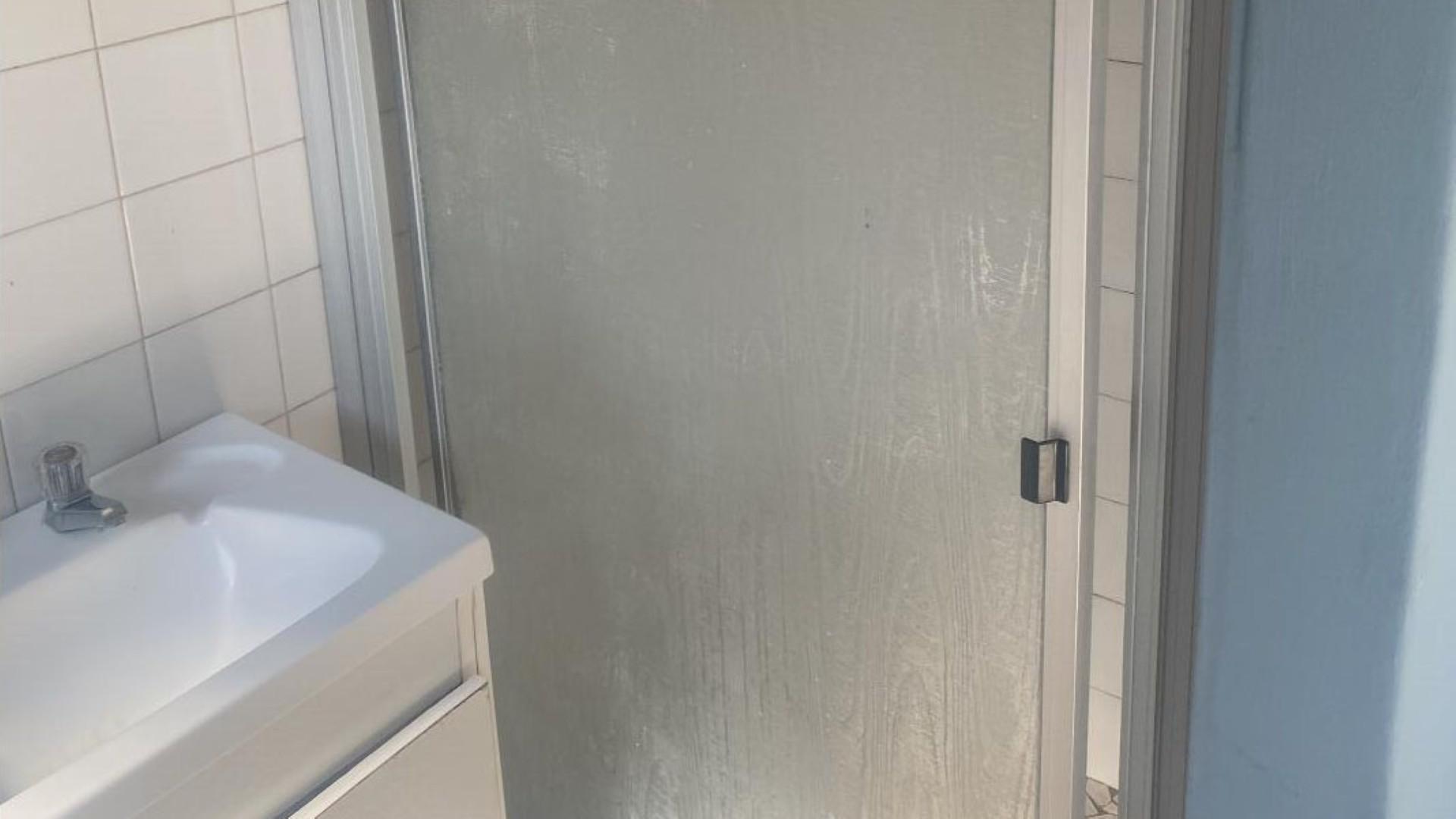 Main Bathroom of property in Kuruman