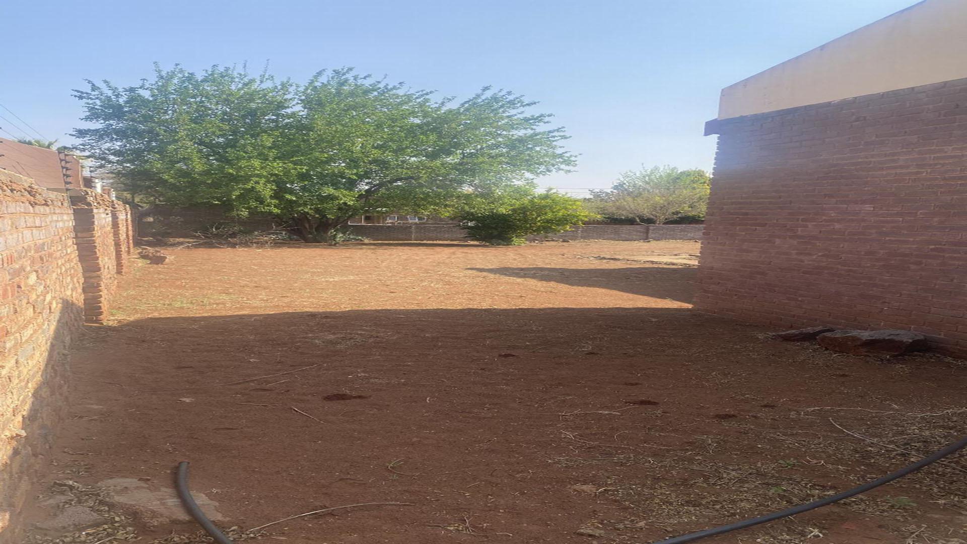Backyard of property in Kuruman