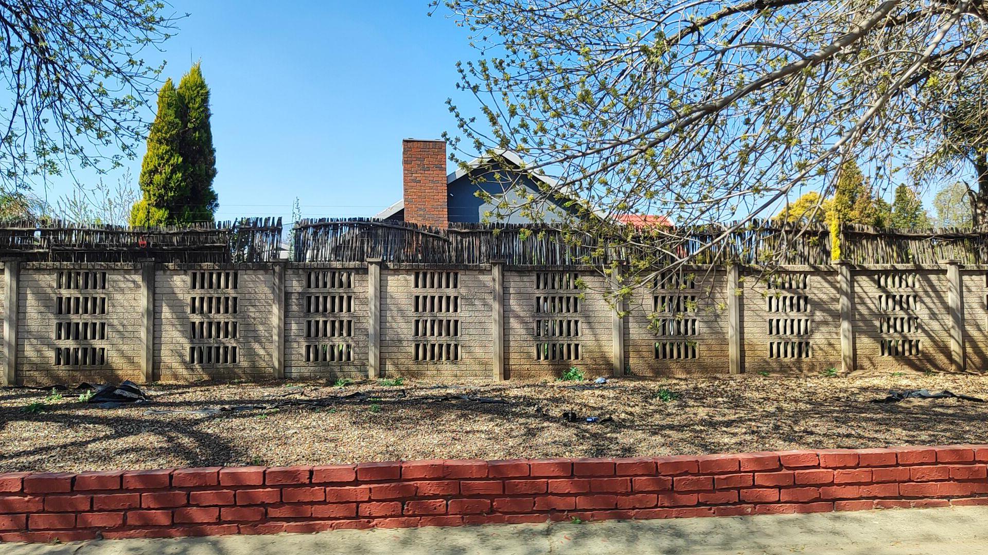 Front View of property in Vanderbijlpark