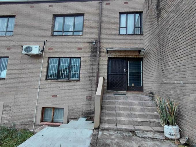3 Bedroom Cluster to Rent in Reservior Hills - Property to rent - MR690077