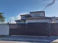  of property in Parklands