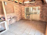  of property in Rooihuiskraal North