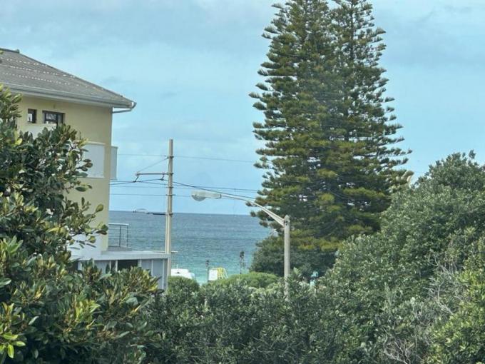 2 Bedroom Apartment for Sale For Sale in Fish Hoek - MR690098