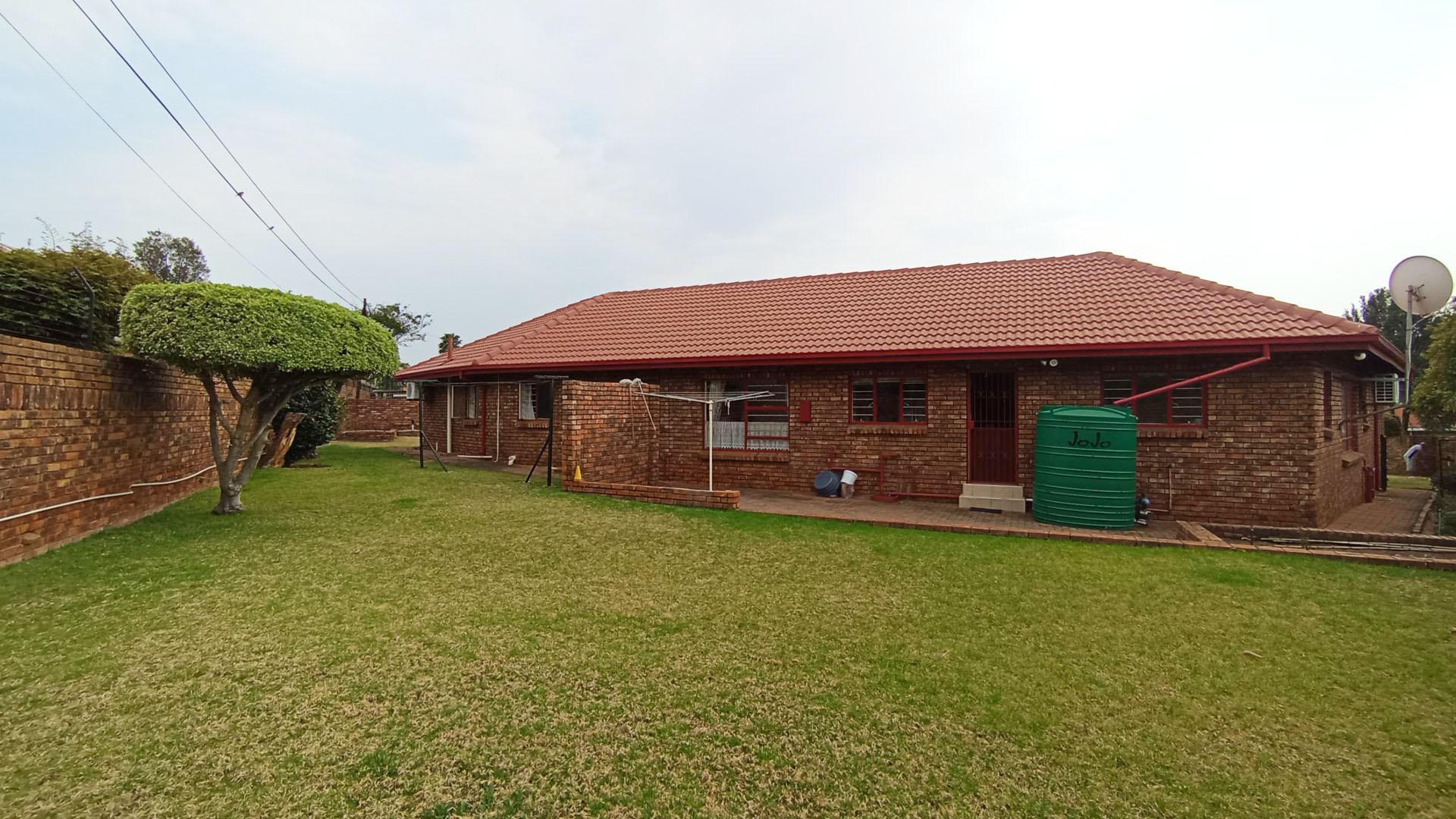 Backyard of property in Faerie Glen