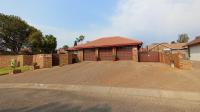 Front View of property in Faerie Glen