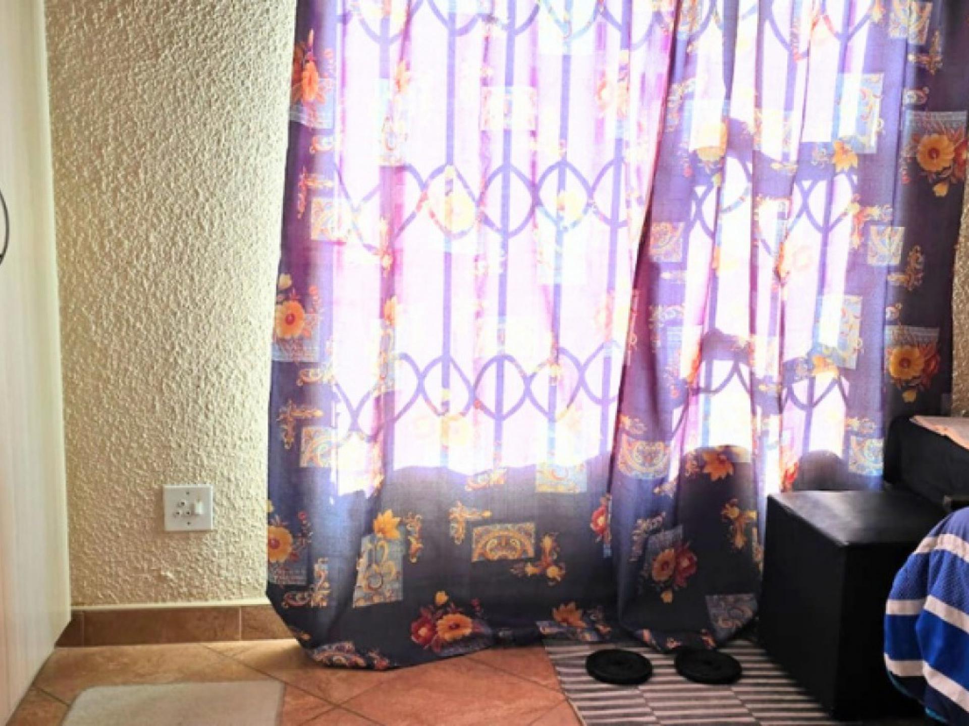  of property in Brackenhurst