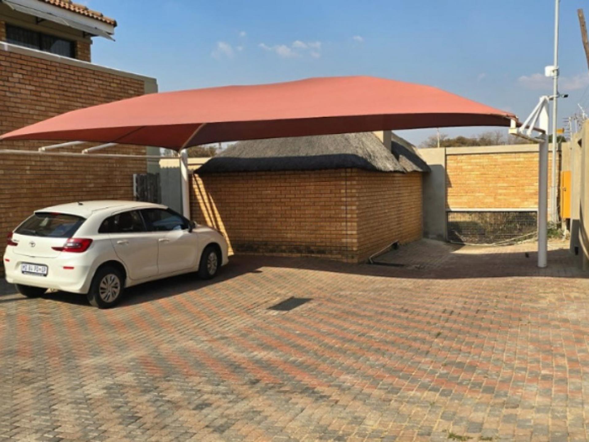  of property in Brackenhurst