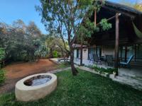 2 Bedroom 1 Bathroom House to Rent for sale in Hoedspruit
