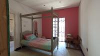 Bed Room 3 - 14 square meters of property in Clubview