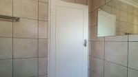 Bathroom 1 - 5 square meters of property in Bryanston