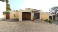 Front View of property in Bryanston