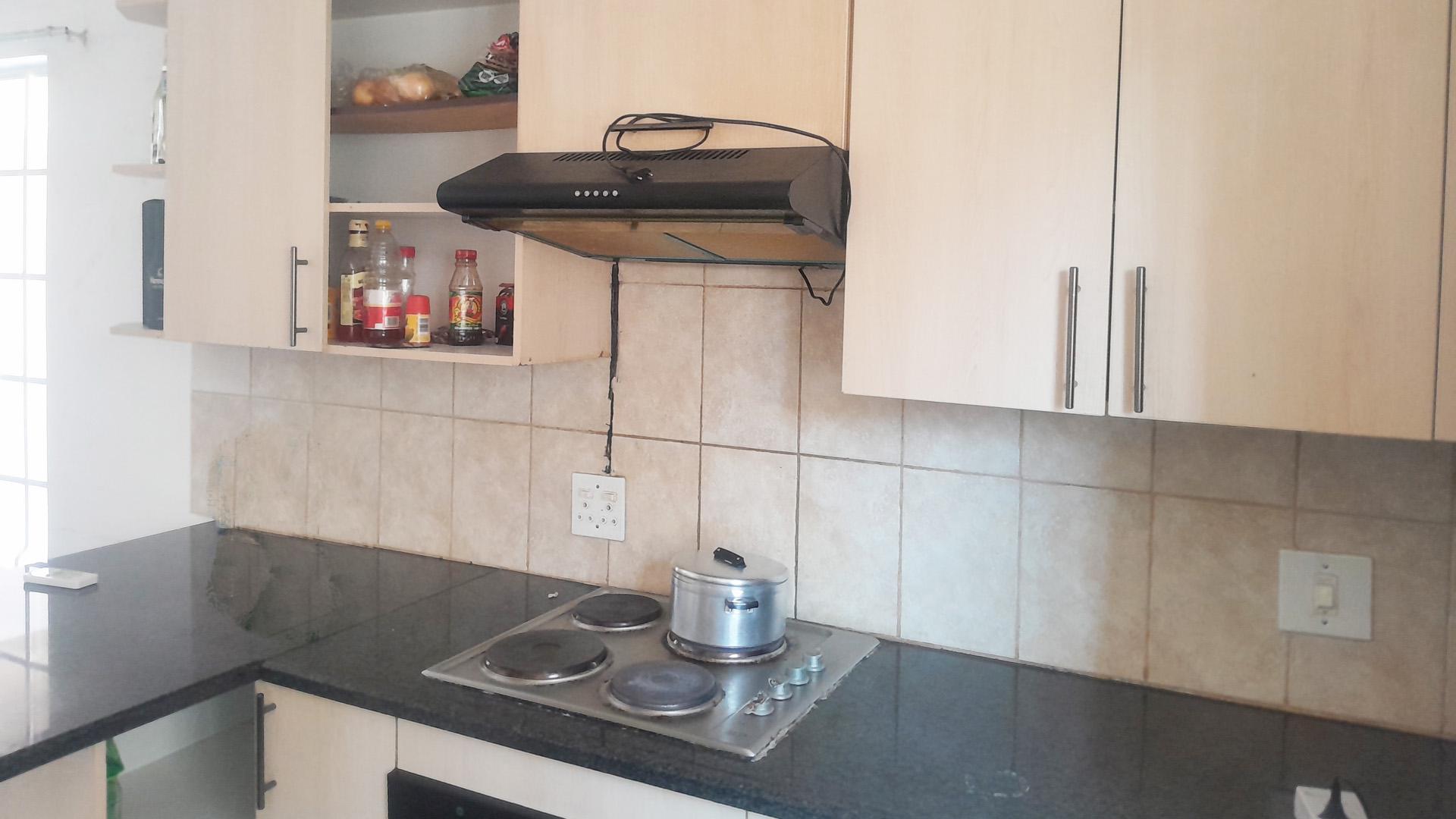 Kitchen of property in Northam