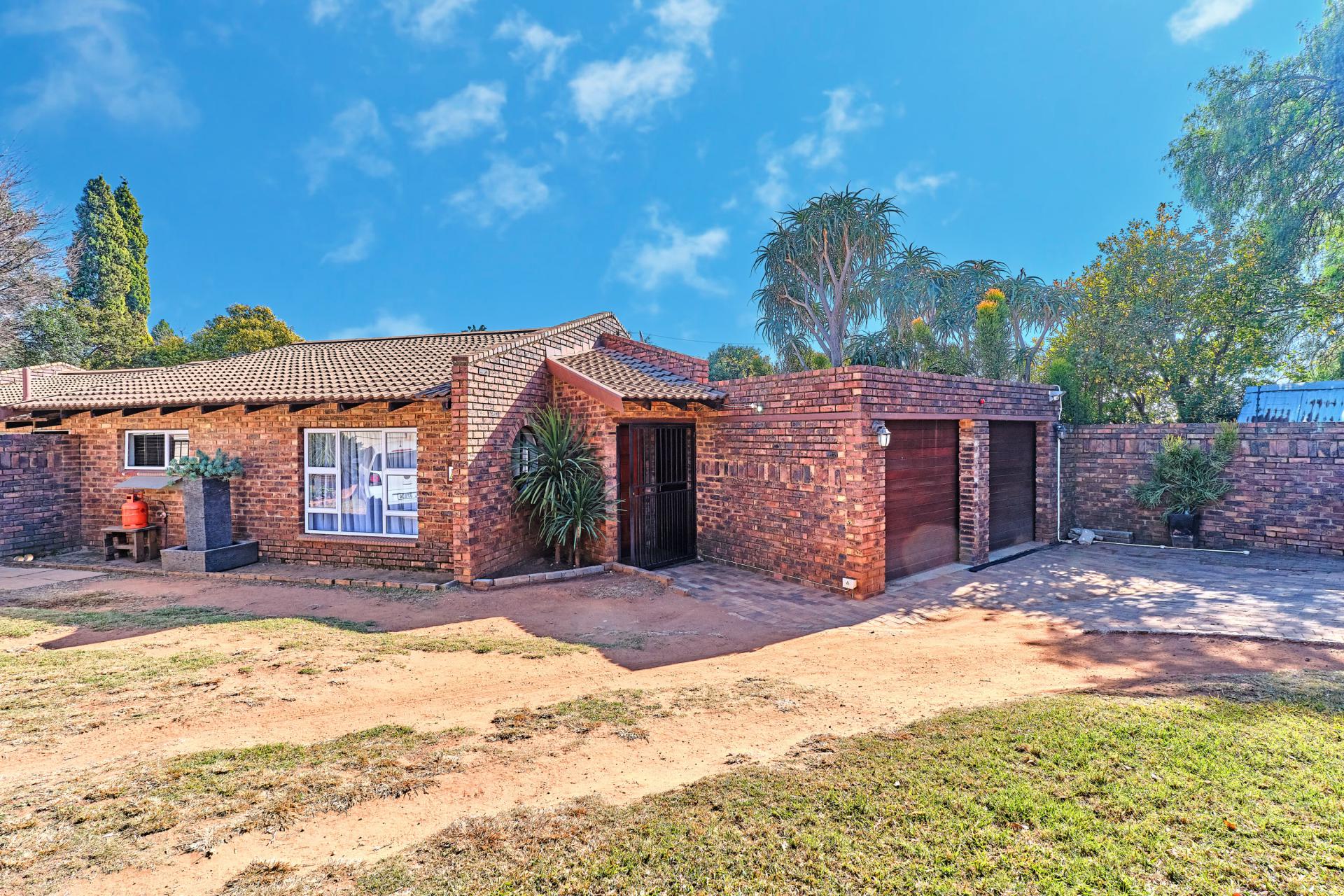  of property in Radiokop