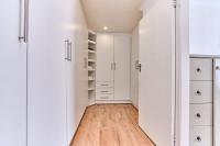  of property in Radiokop